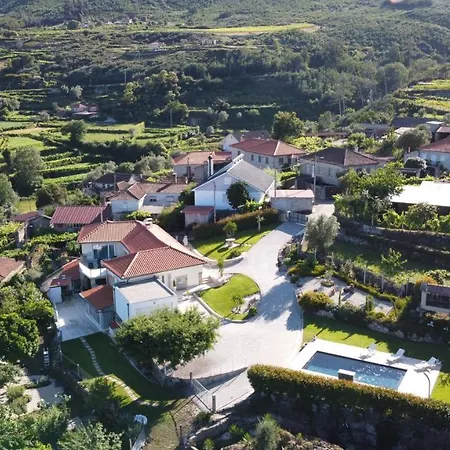 Quinta D'arroteia * Монсан